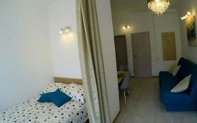 Amphitheatre Apartments